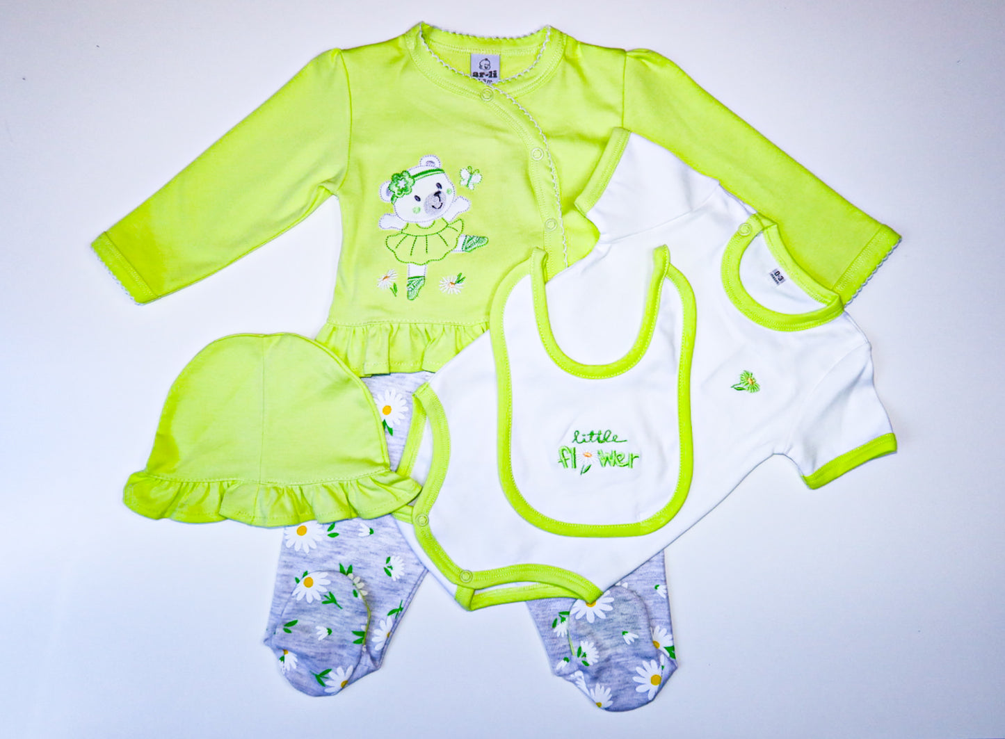 CONJUNTO DE 5PZ PARA BEBITA LITTLE FLOWERS