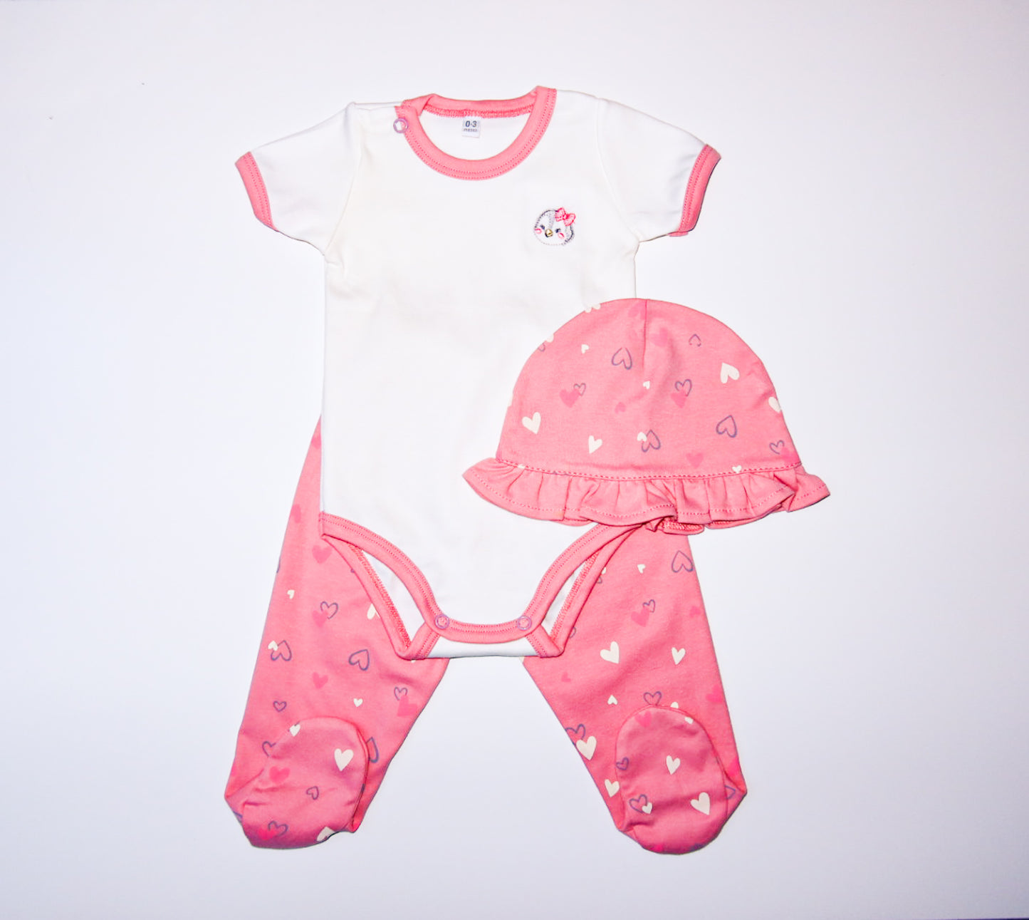 CONJUNTO DE 5PZ PARA BEBITA PINGUI LOVE