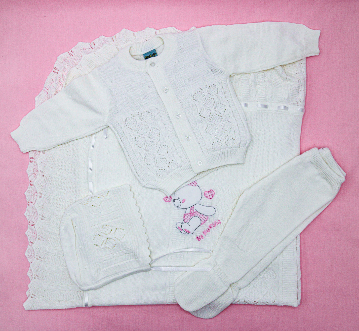 CONJUNTO CARICIA DE 4PZ EN COLOR BLANCO