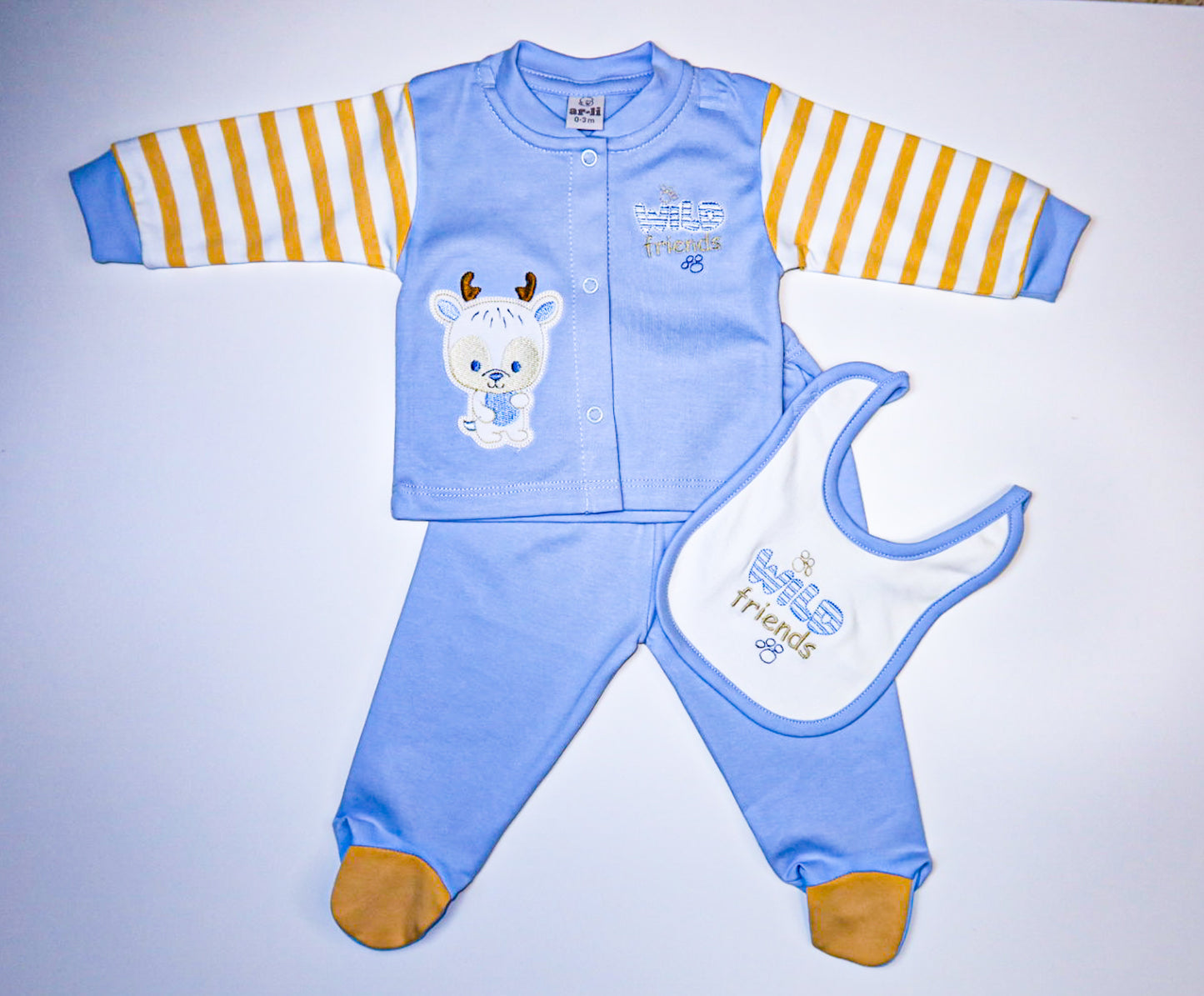 CONJUNTO DE 5PZ PARA VARONCITO WILD FRIENDS