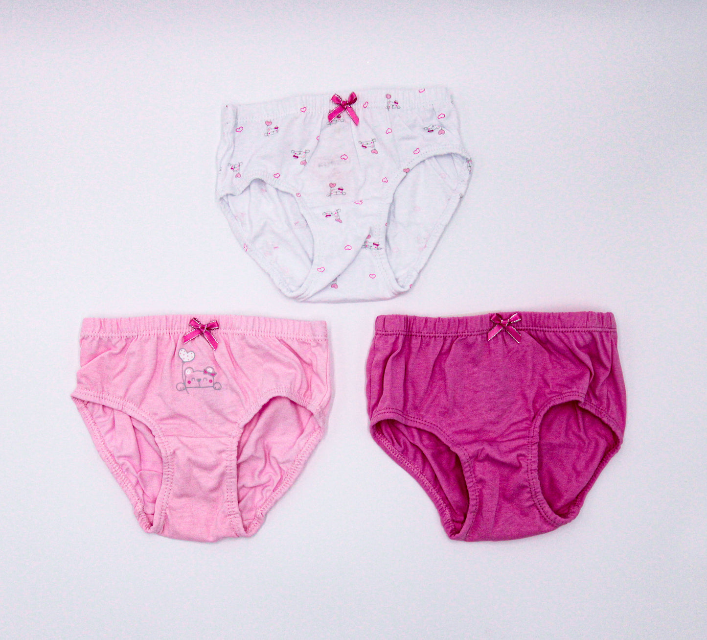 SET DE 3 PANTIES PARA NIÑA – ROSADO-BLANCO-BARBIE